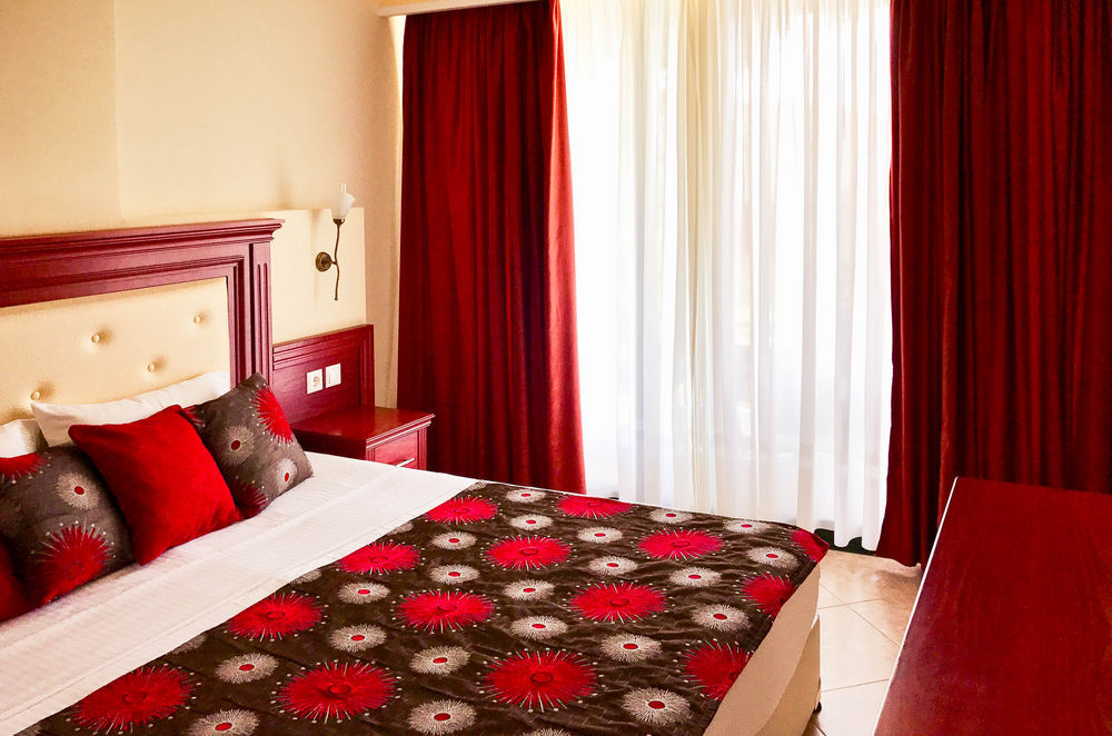 05.apartments A Villagemare Hotel