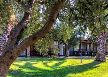 02.the Garden Villagemare Hotel